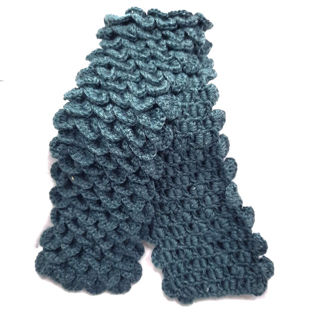 Crochet Dragon Scale Scarf Handmade Dark Green Crocodile Stitch Neckwarmer NEW